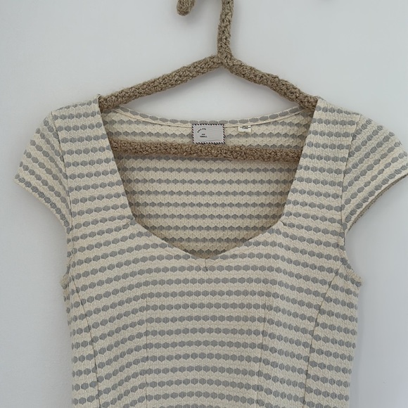 Anthropologie Tops Anthropologie Postmark Cap Sleeve Peplum Top - Picture 3 of 5